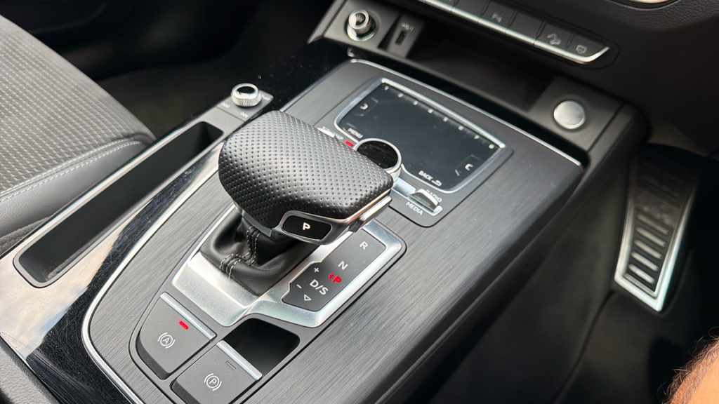 Audi Q5 45 Tfsi Quattro Black Edn S Tronic Tech Pk Grey #34