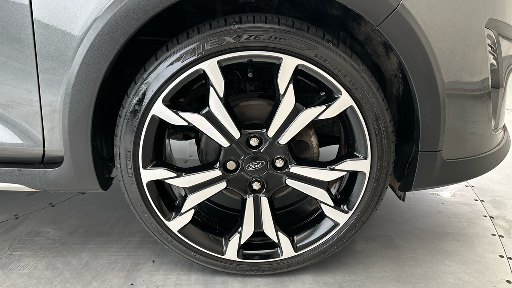 Ford Fiesta Fiesta St-3 T Black #25