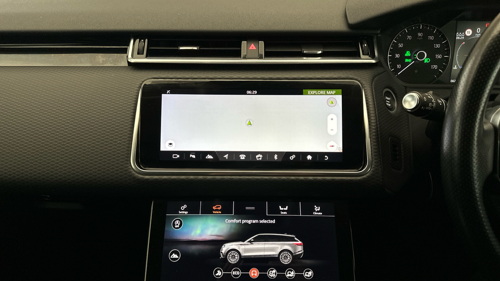 Land Rover Range Rover Velar 5.0 P550 Dynamic Edition Black #22