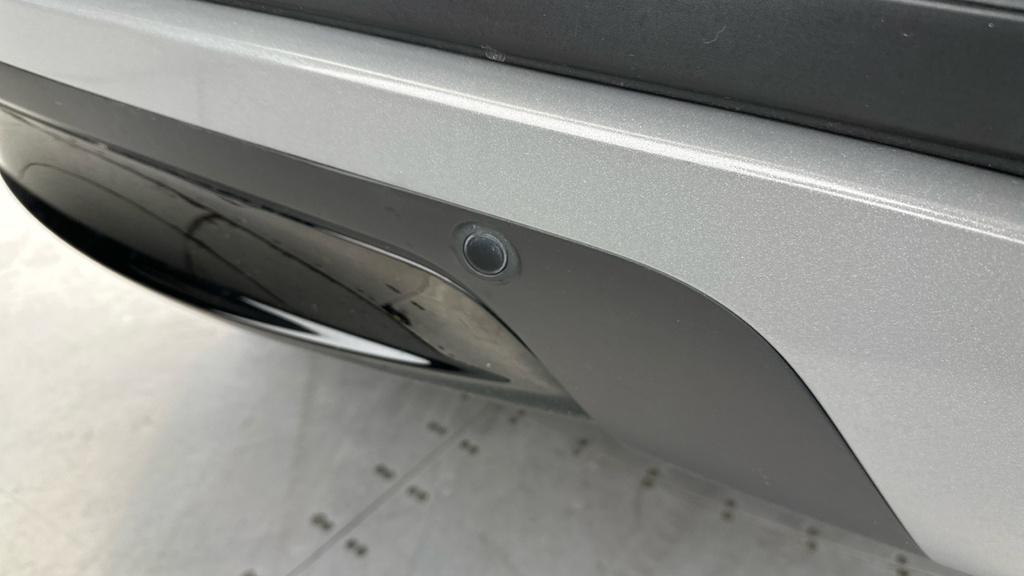 Land Rover Range Rover Velar 5.0 P550 Dynamic Edition Black #4