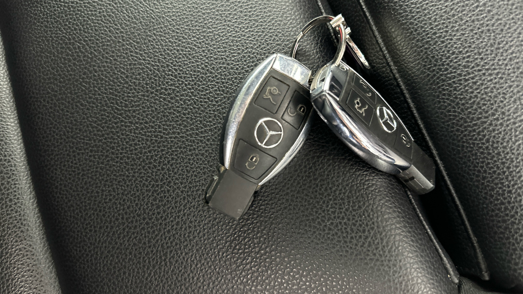 Mercedes-Benz GLA Class 1.6 Gla 180 Amg Line Edition 121 Bhp Black #28
