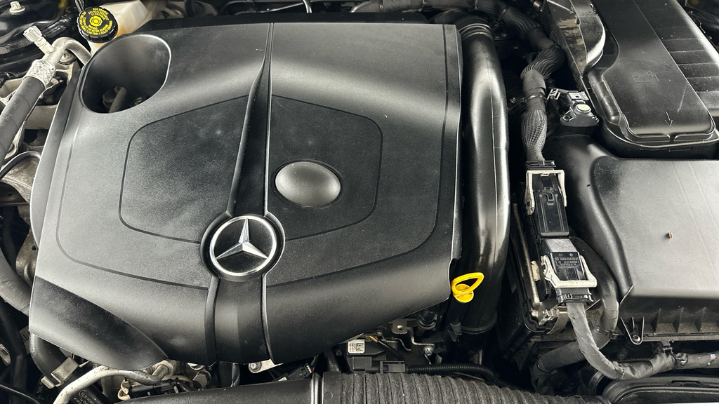 Mercedes-Benz GLA Class 1.6 Gla 180 Amg Line Edition 121 Bhp Black #22