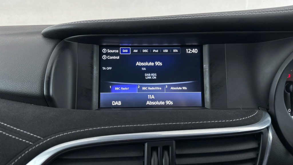 Infiniti Q30 1.5D Premium Dct Black #14
