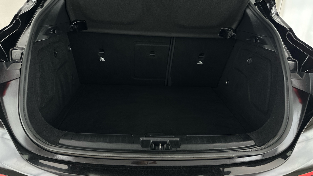 Infiniti Q30 1.5D Premium Dct Black #20