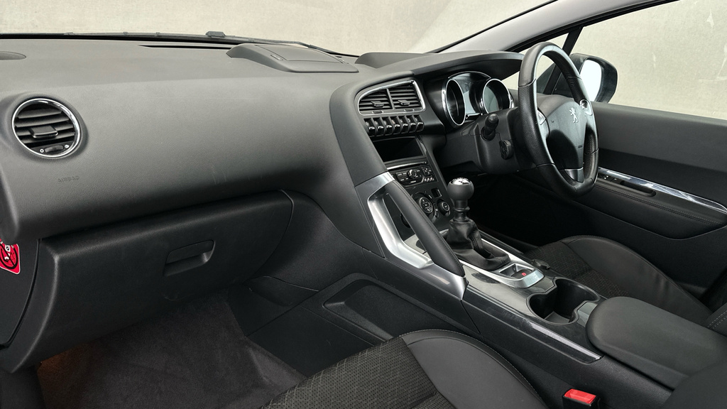 Peugeot 3008 Suv White #13
