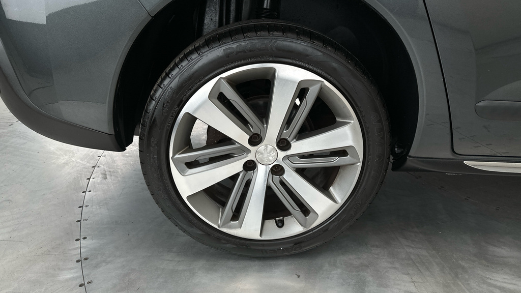 Peugeot 3008 Suv White #26
