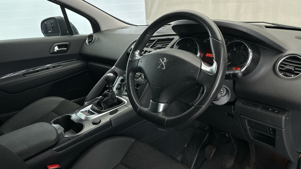 Peugeot 3008 Suv White #12