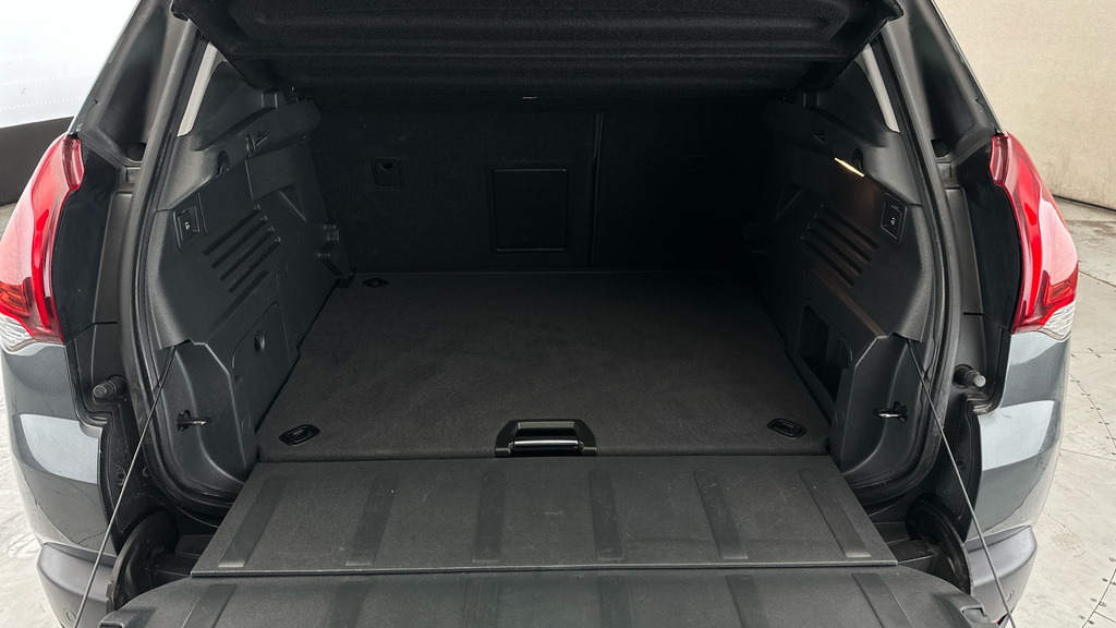 Peugeot 3008 Suv White #22