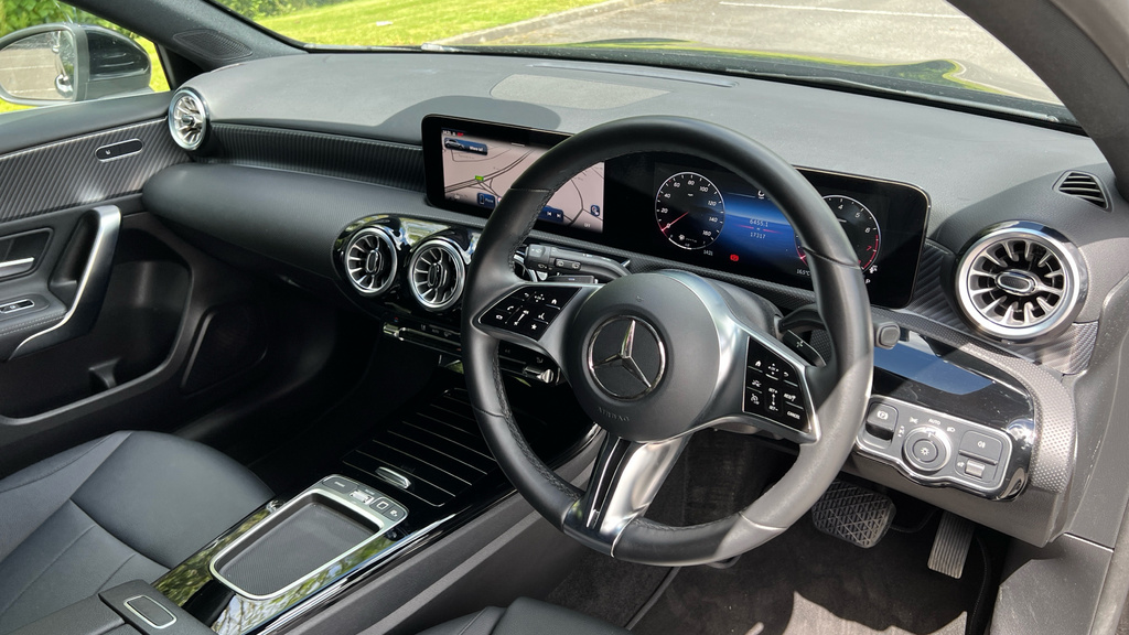 Mercedes-Benz A Class 1.3 A200h Mhev Amg Line Premium Hatchback Pe  #9