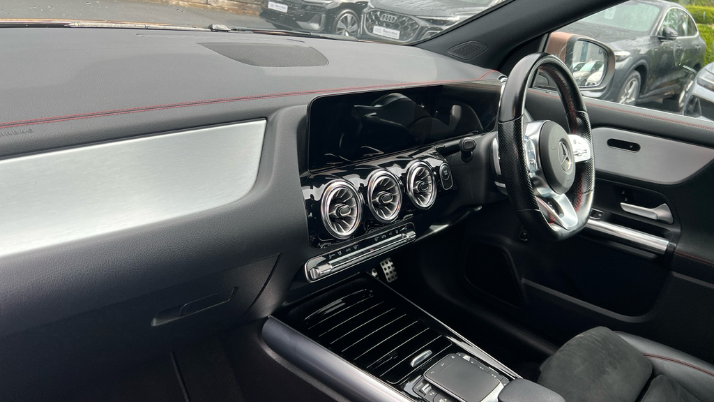 Mercedes-Benz EQA Eqa 250 140Kw Amg Line 66.5Kwh Black #10