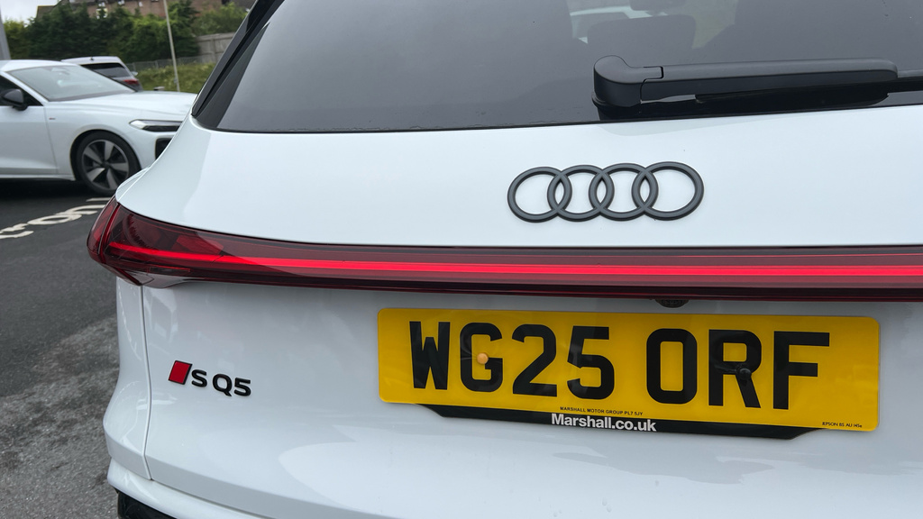 Audi SQ5 Suv Edition 1 Tfsi 367 Ps S Tronic - 2025 Grey #45