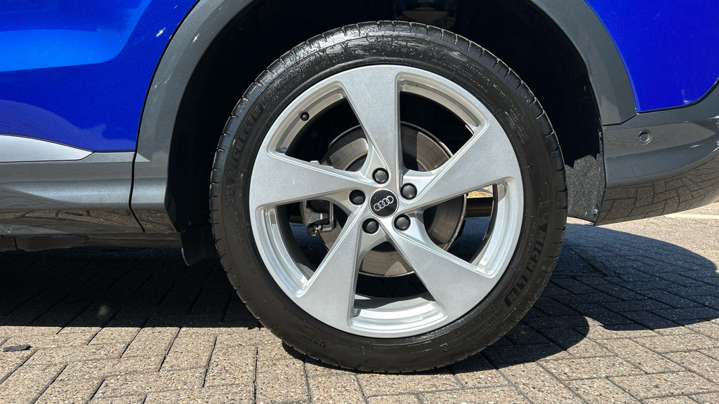 Audi Q5 2.0 Tfsi Quattro Edition 1 S Tronic Grey #22