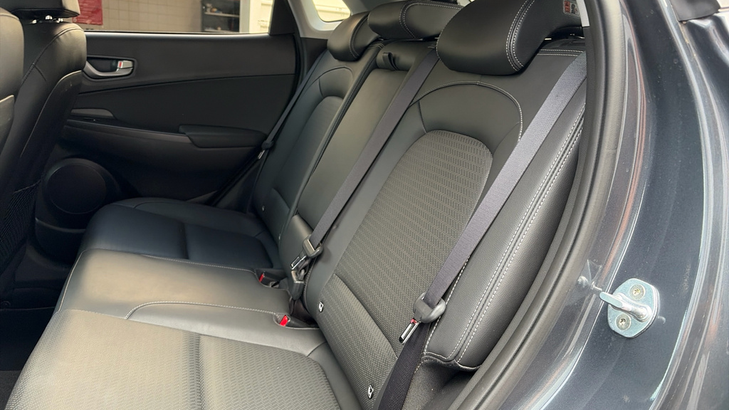 Hyundai Kona 1L Premium Black #18
