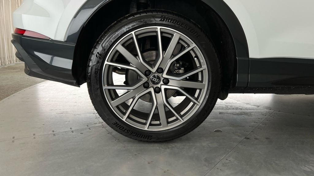 Audi Q3 Black Edition 35 Tfsi 150 Ps S Tronic Grey #34