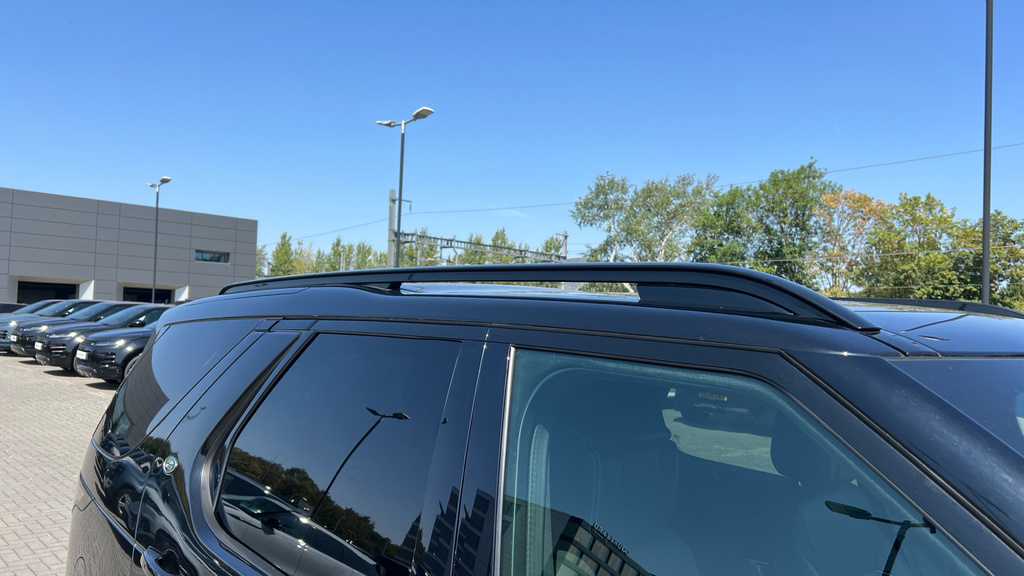 Land Rover Discovery 3.0 D300 Metropolitan Edition Grey #6