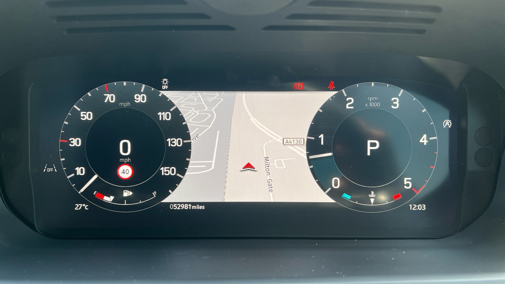 Land Rover Discovery 3.0 D300 Metropolitan Edition Grey #25