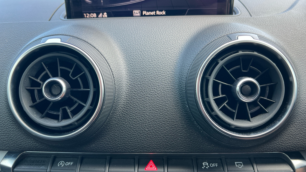 Audi A3 1.5 Tfsi Black Edition Sportback Grey #23