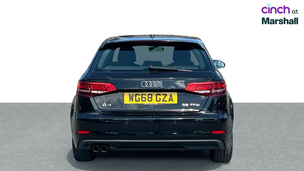 Audi A3 1.5 Tfsi Black Edition Sportback Grey #4