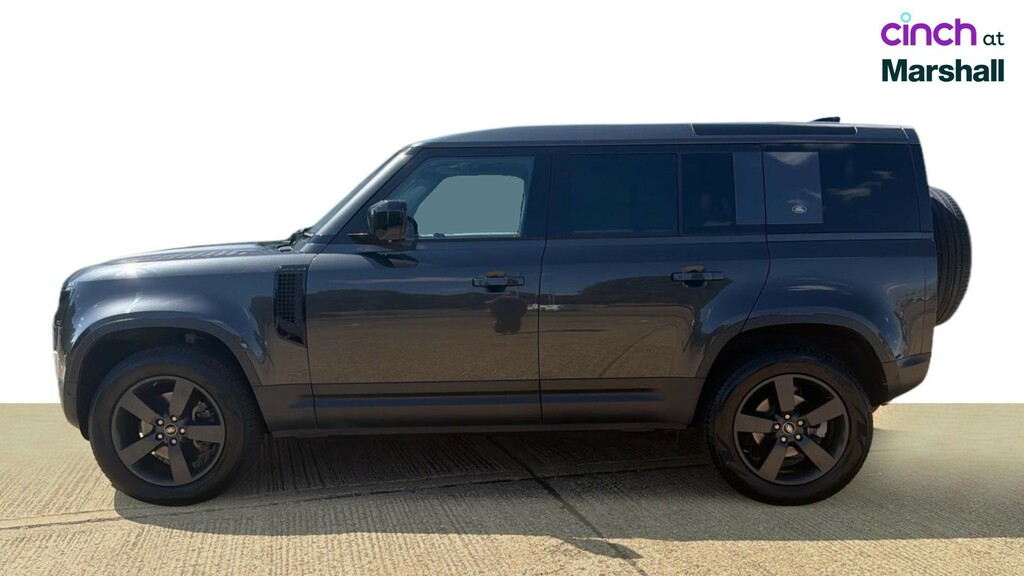 Land Rover Defender 3.0 D300 X-dynamic Hse 110 7 Seat Black #6