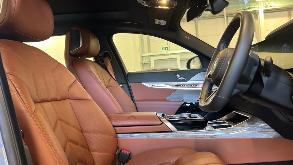 BMW i7 335Kw Edrive50 Excellence 105.7Kwh Blue #19