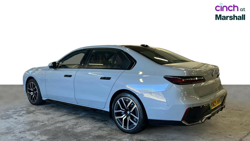 BMW i7 335Kw Edrive50 Excellence 105.7Kwh Blue #6
