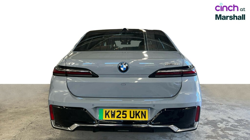 BMW i7 335Kw Edrive50 Excellence 105.7Kwh Blue #5