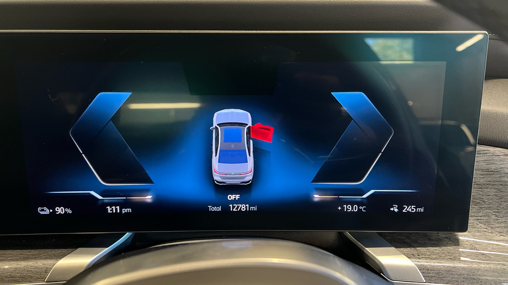 BMW i7 335Kw Edrive50 Excellence 105.7Kwh Blue #17