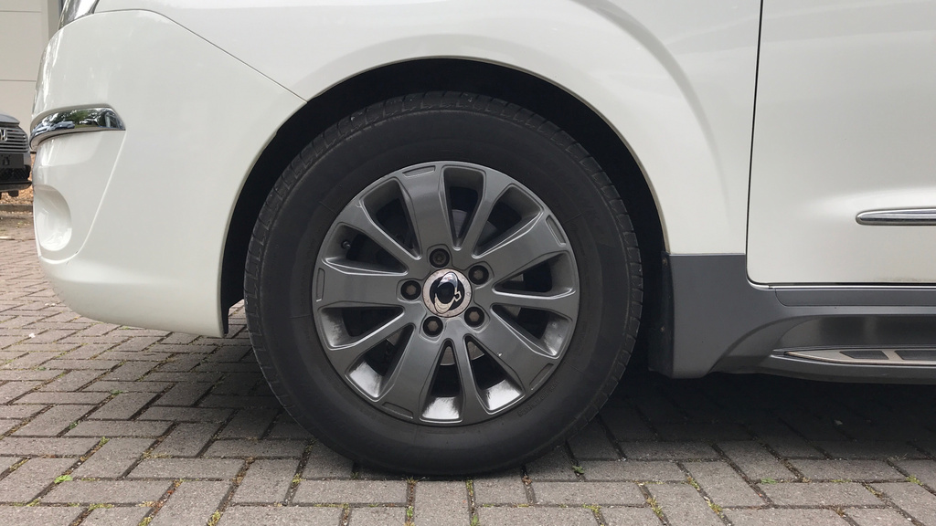 SsangYong Turismo Mpv Grey #26