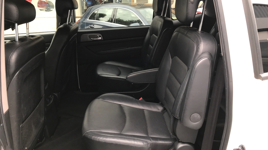 SsangYong Turismo Mpv Grey #22