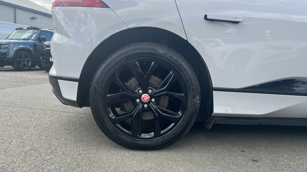 Jaguar I-Pace 294Kw Ev400 Black 90Kwh 11Kw Charger Grey #19