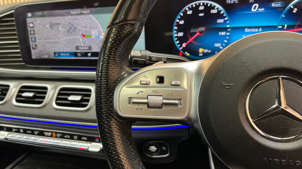 Mercedes-Benz GLE Class Gle 300 Amg Line D 4Matic Grey #35