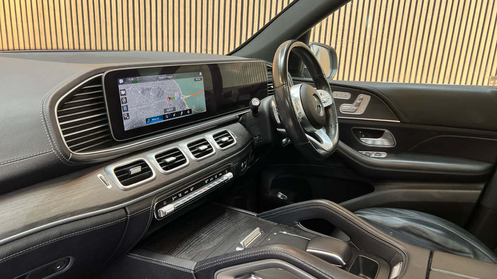Mercedes-Benz GLE Class Gle 300 Amg Line D 4Matic Grey #10