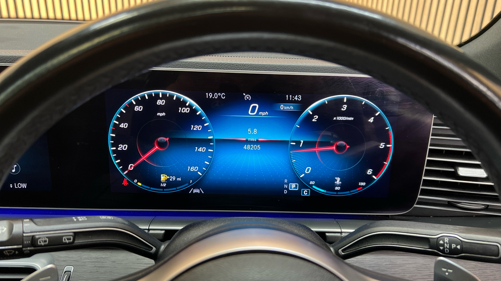 Mercedes-Benz GLE Class Gle 300 Amg Line D 4Matic Grey #17