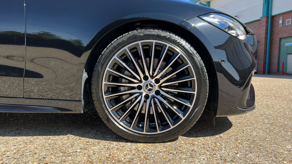 Mercedes-Benz C Class C220d Amg Line 9G-tronic Grey #37