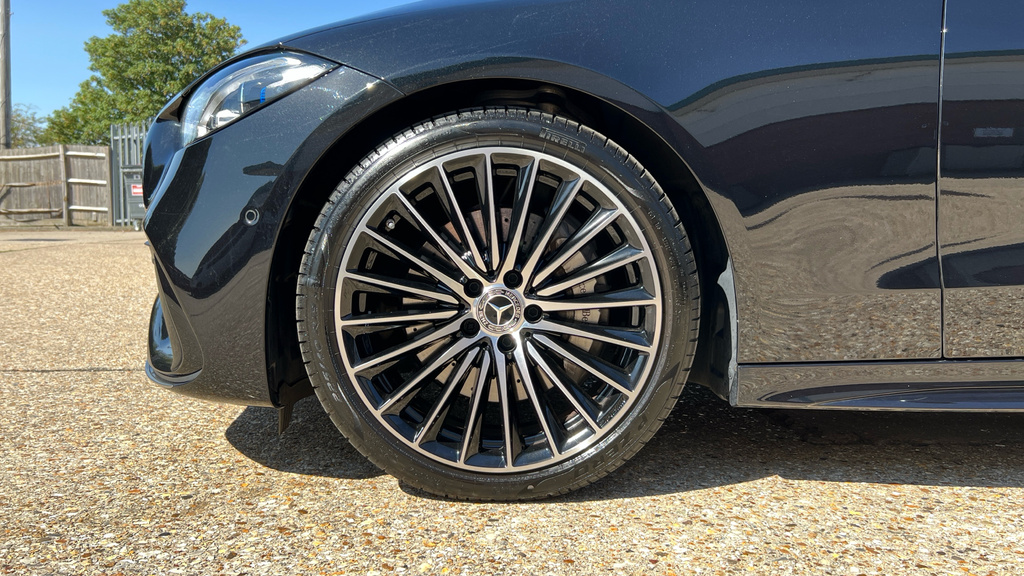 Mercedes-Benz C Class C220d Amg Line 9G-tronic Grey #34