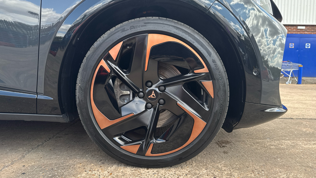 Cupra Tavascan 250Kw Vz2 77Kwh Awd Blue #20