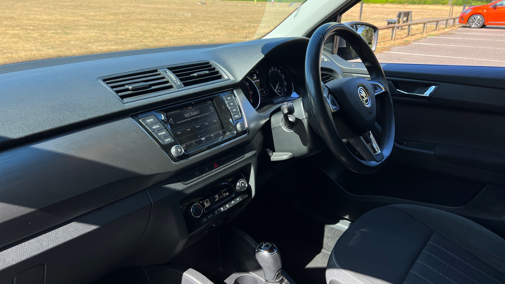 Skoda Fabia 1.0 Tsi Monte Carlo Red #14