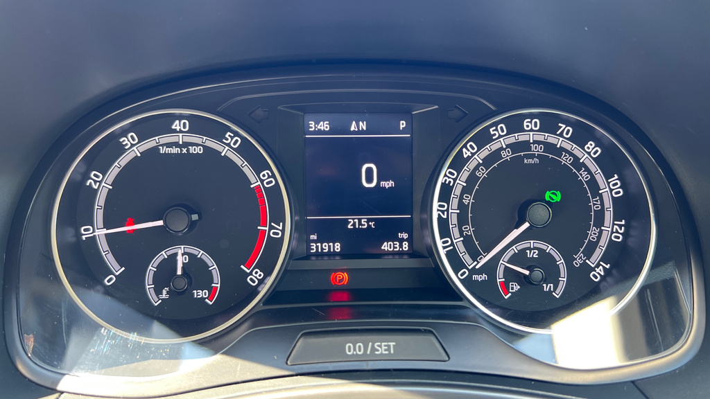 Skoda Fabia 1.0 Tsi Monte Carlo Red #17