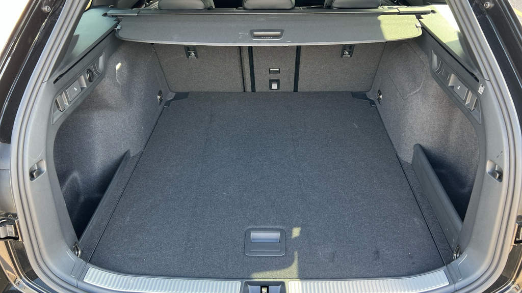 Volkswagen Passat 1.5 Etsi R-line Dsg Grey #19