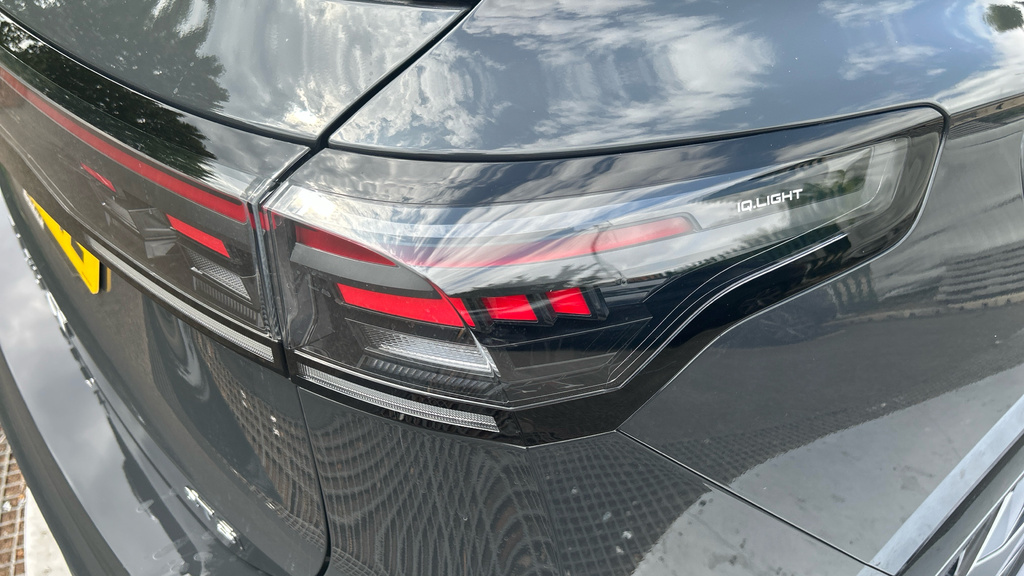 Volkswagen Tiguan R-line White #30