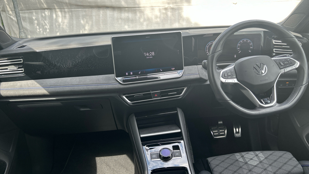 Volkswagen Tiguan R-line White #11