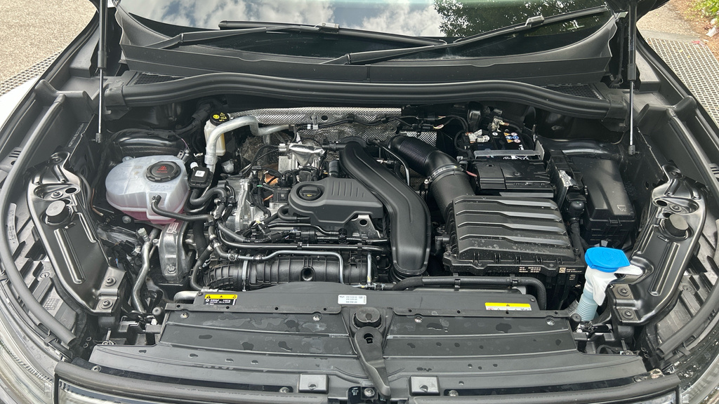 Volkswagen Tiguan R-line White #16