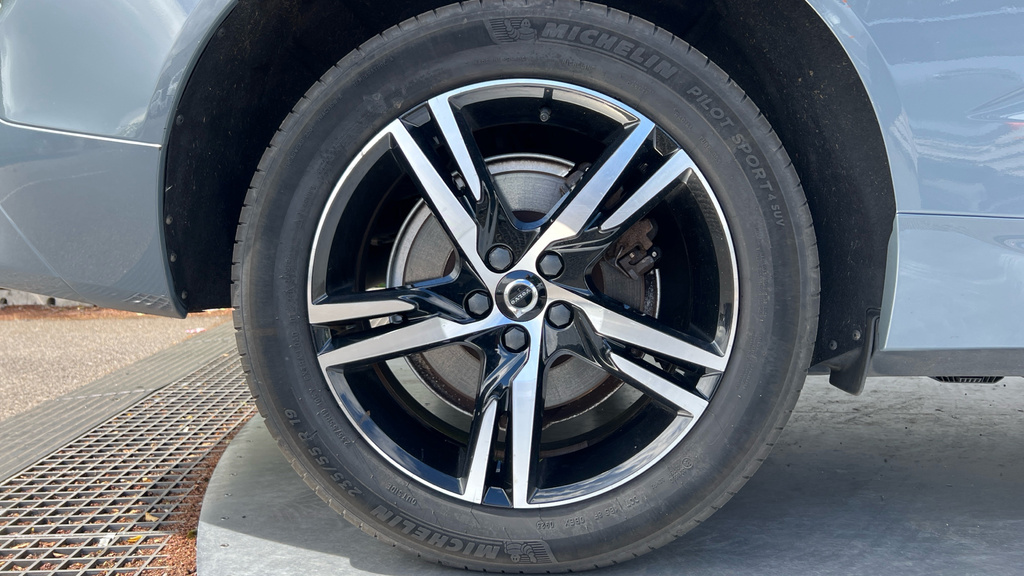 Volvo XC60 2.0 B4d R Design Awd Geartronic Silver #22