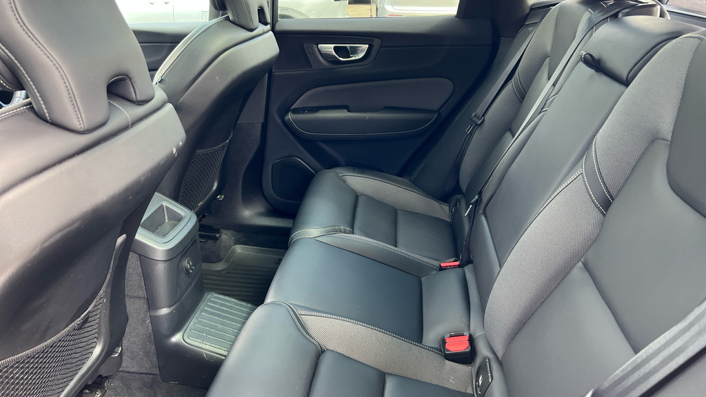 Volvo XC60 2.0 B4d R Design Awd Geartronic Silver #18