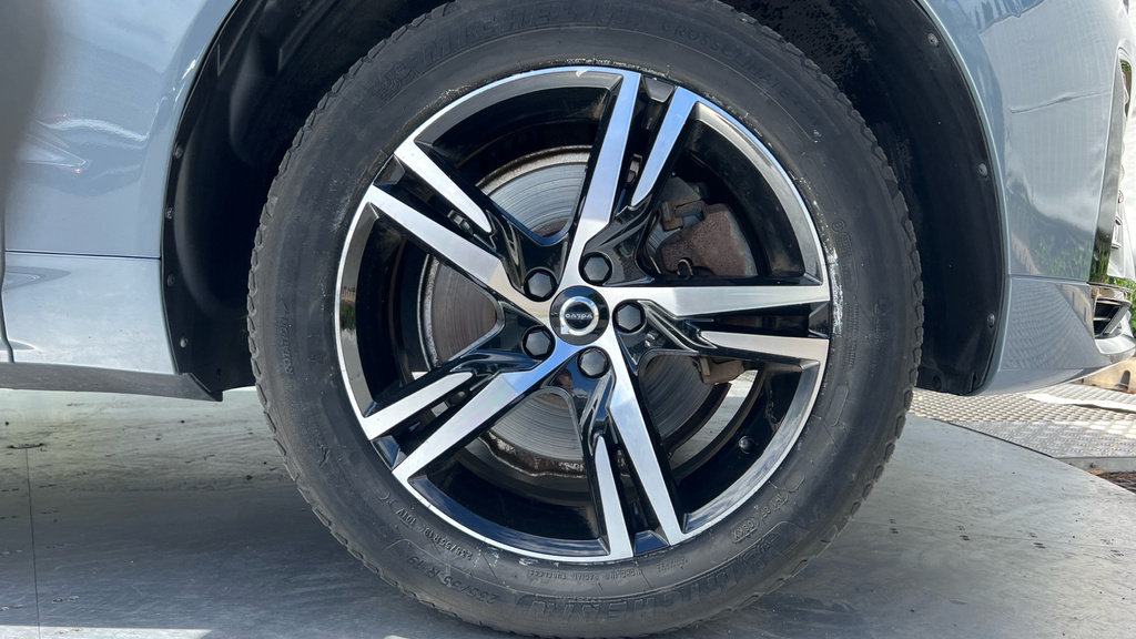 Volvo XC60 2.0 B4d R Design Awd Geartronic Silver #21