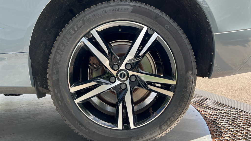 Volvo XC60 2.0 B4d R Design Awd Geartronic Silver #23