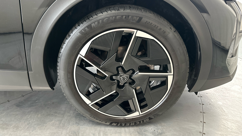 Peugeot 408 1.2 Puretech Gt Eat8 White #27