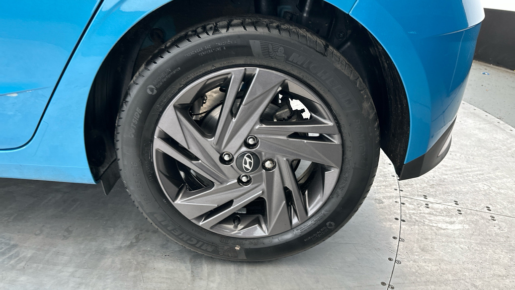 Hyundai I20 1.0T Gdi Ultimate Dct Green #22