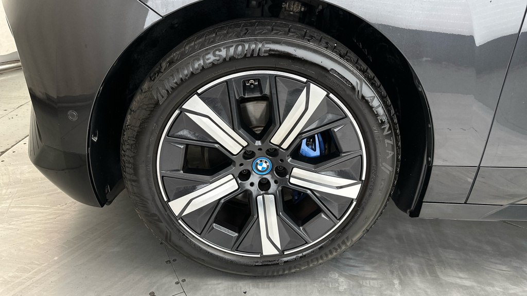 BMW iX 40 76.6Kwh M Sport Edition Xdrive Blue #28