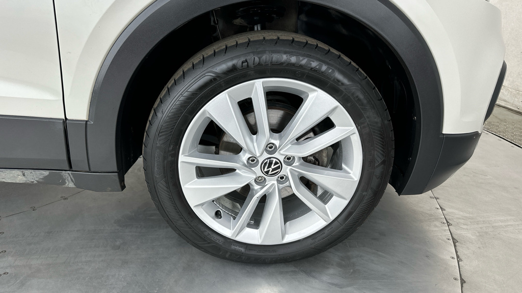 Volkswagen T-Cross Active Tsi Silver #26